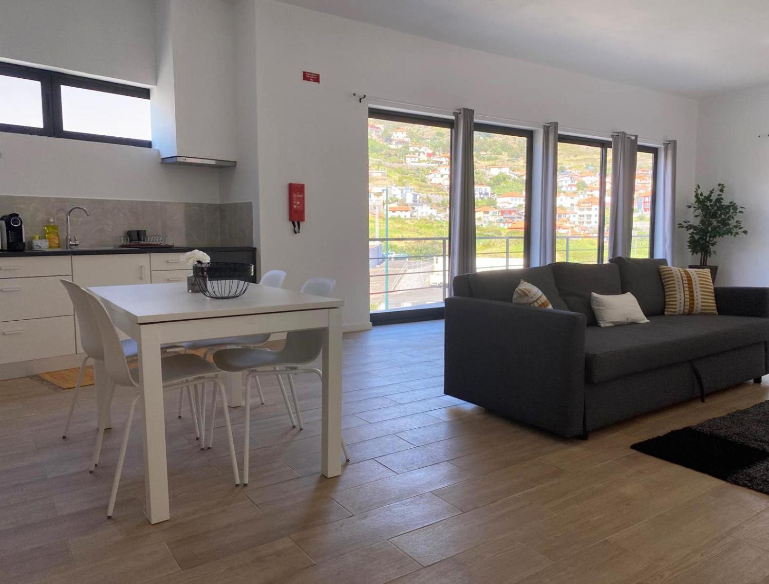 Machico Flat Center Near Beach W Parking מראה חיצוני תמונה