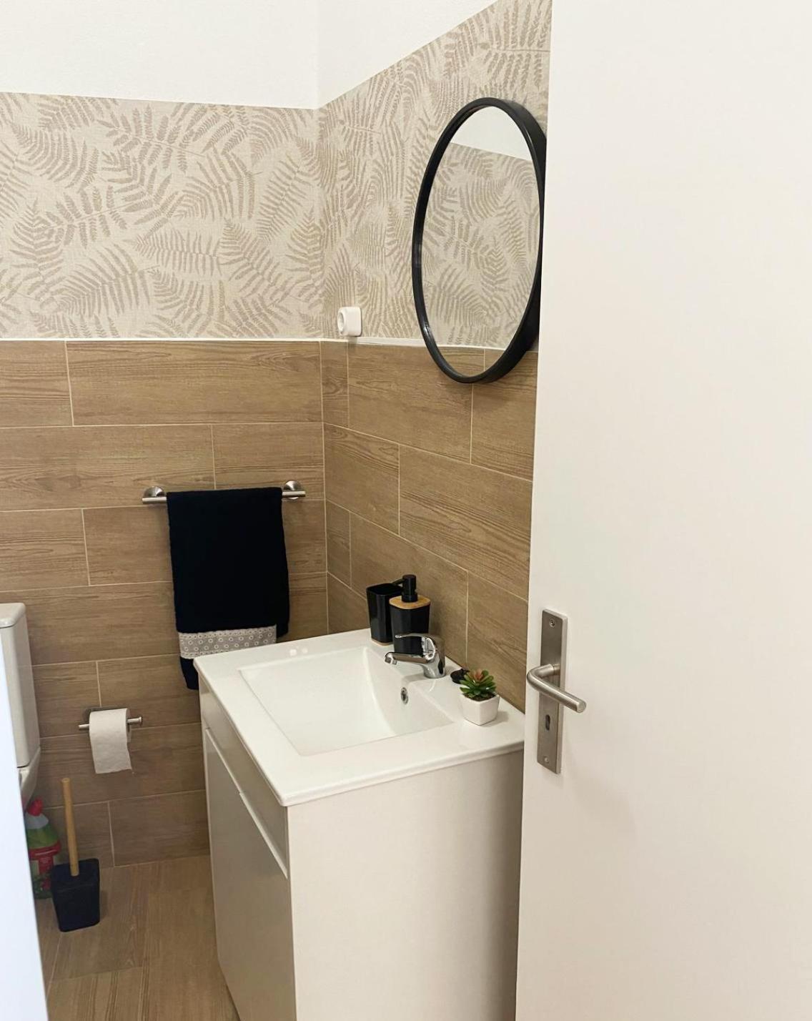 Machico Flat Center Near Beach W Parking מראה חיצוני תמונה