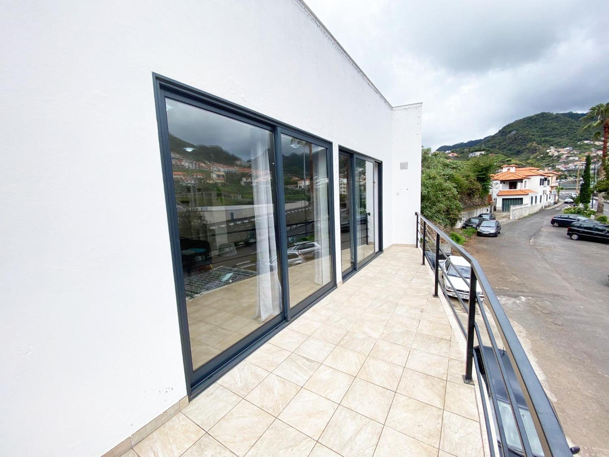 Machico Flat Center Near Beach W Parking מראה חיצוני תמונה